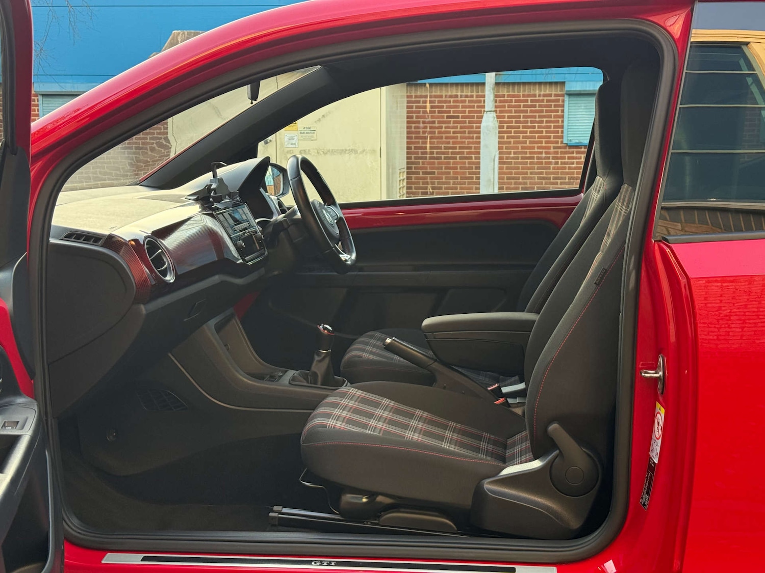 Used Volkswagen up! 2018 for sale - 77073385: Photo 22