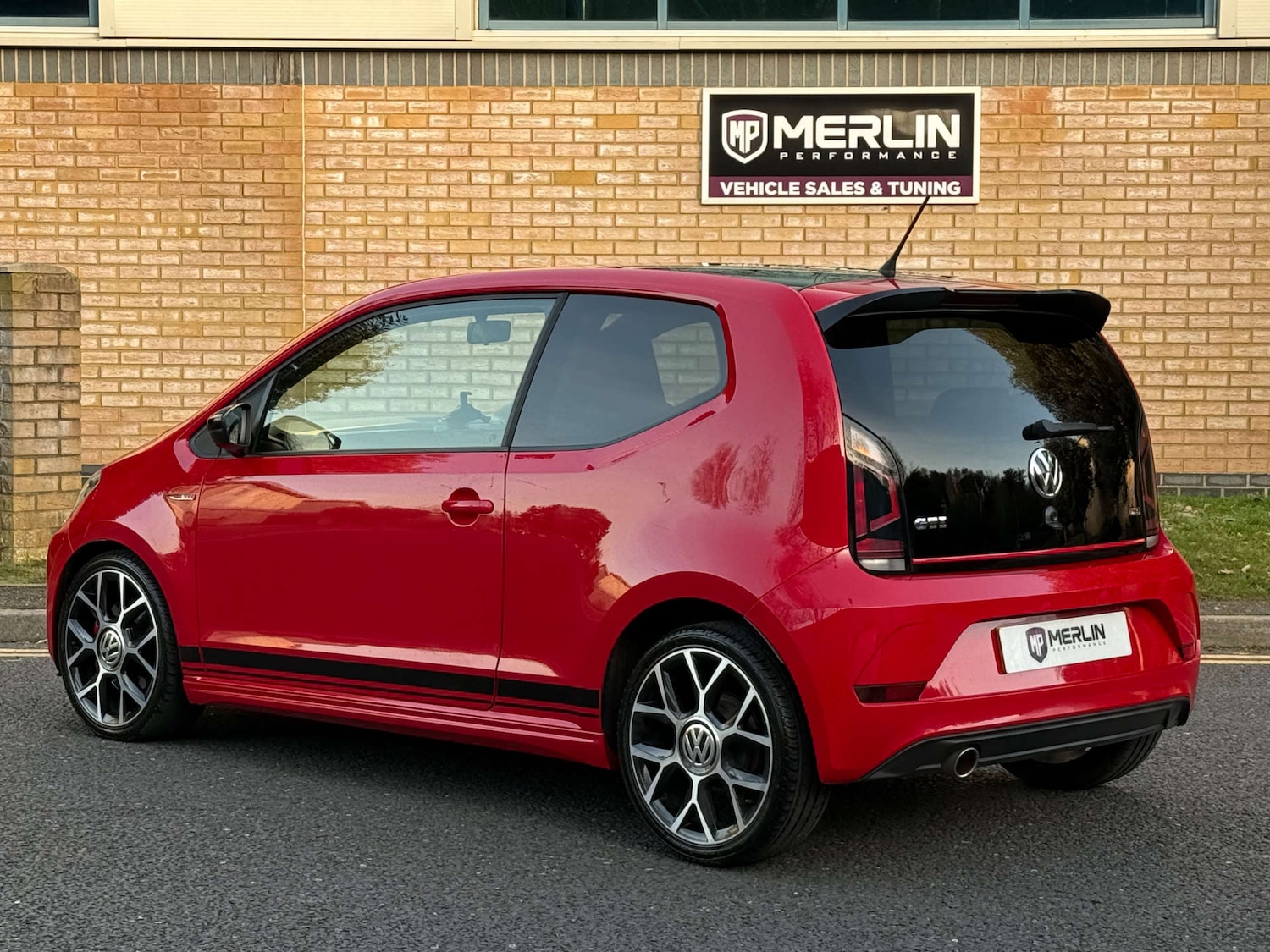 Used Volkswagen up! 2018 for sale - 77073385: Photo 4