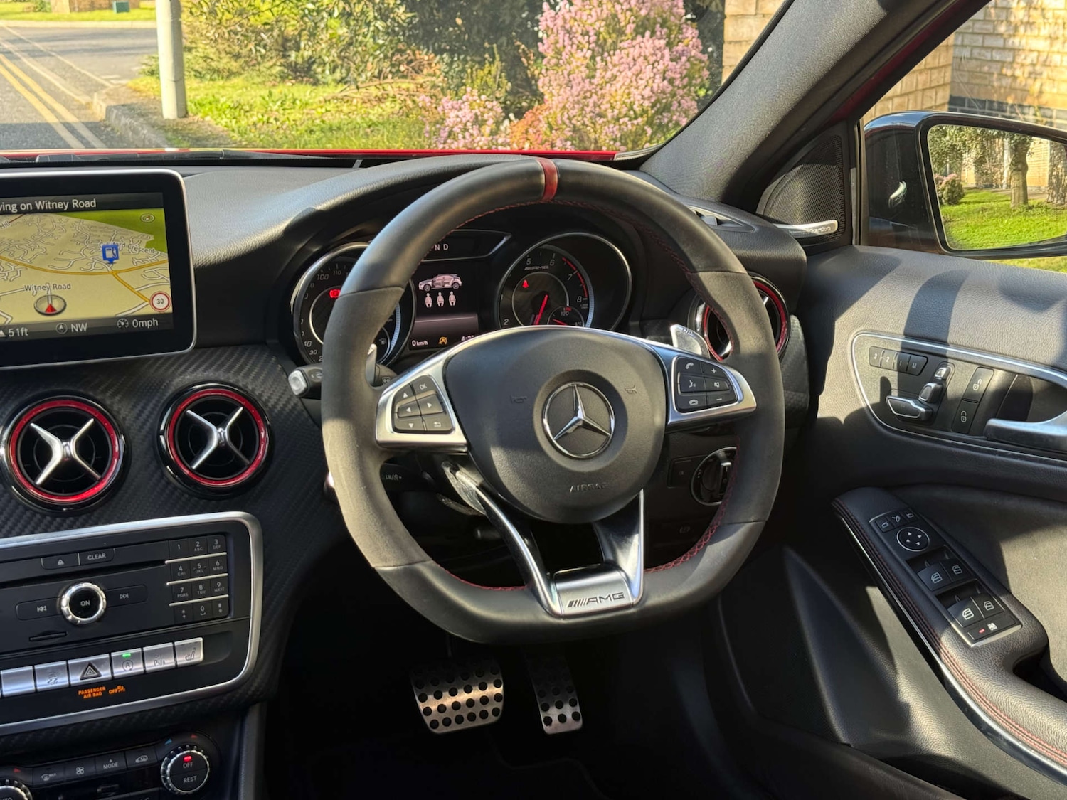 Used Mercedes-Benz A-Class 2015 for sale - 78045916: Photo 2