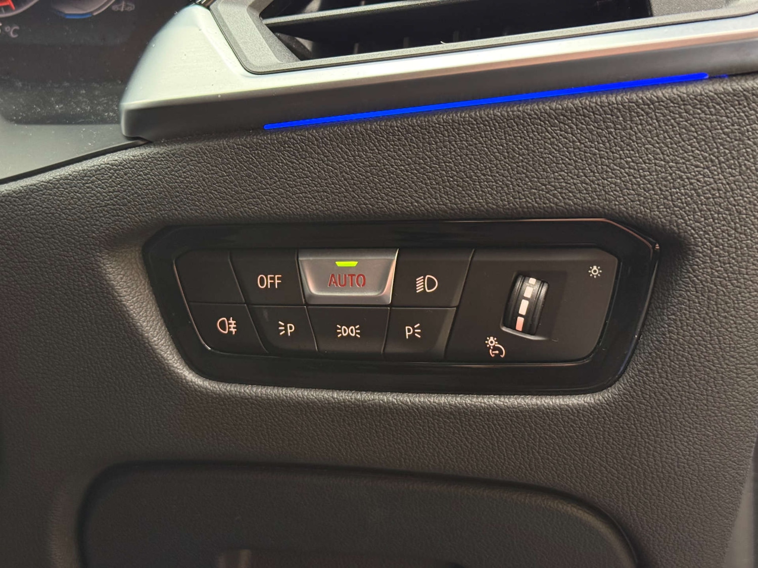 Used BMW 3 Series 2019 for sale - 77662790: Photo 47