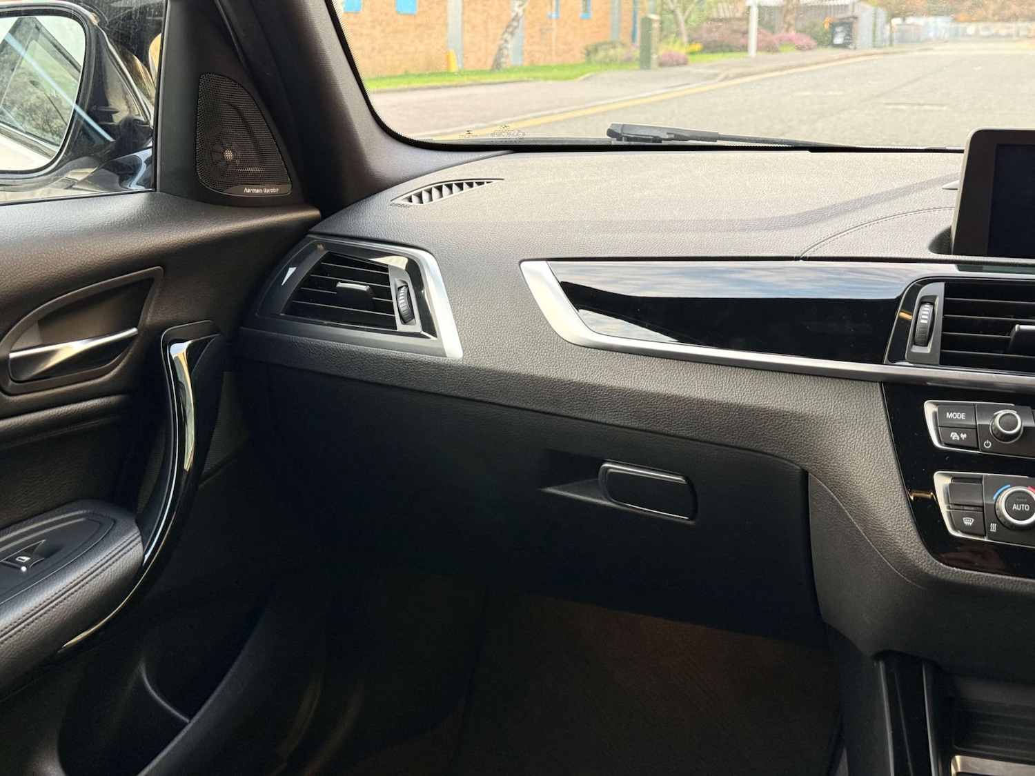 Used BMW 1 Series 2017 for sale - 77745473: Photo 25