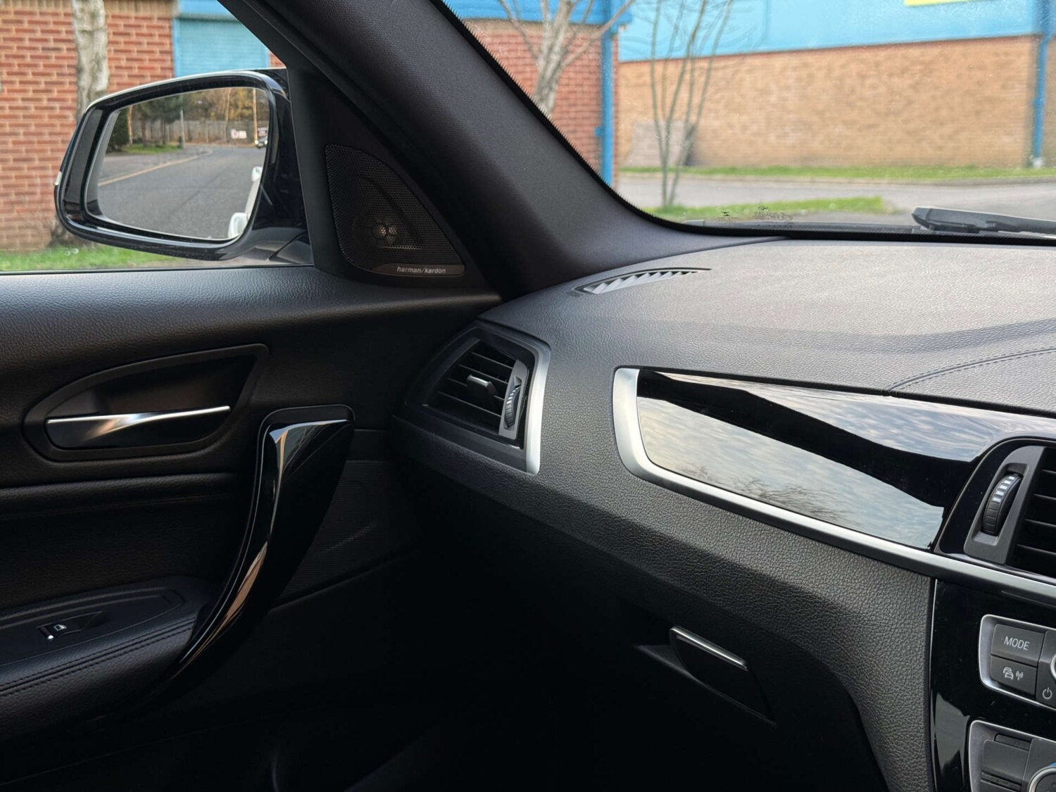 Used BMW 1 Series 2017 for sale - 77745473: Photo 38