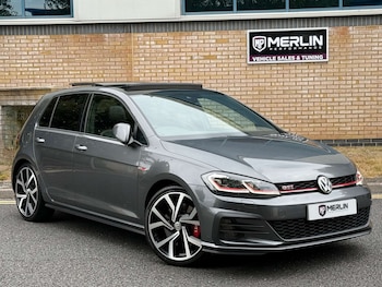 Used Volkswagen Golf 2019 for sale - 78320844: Photo