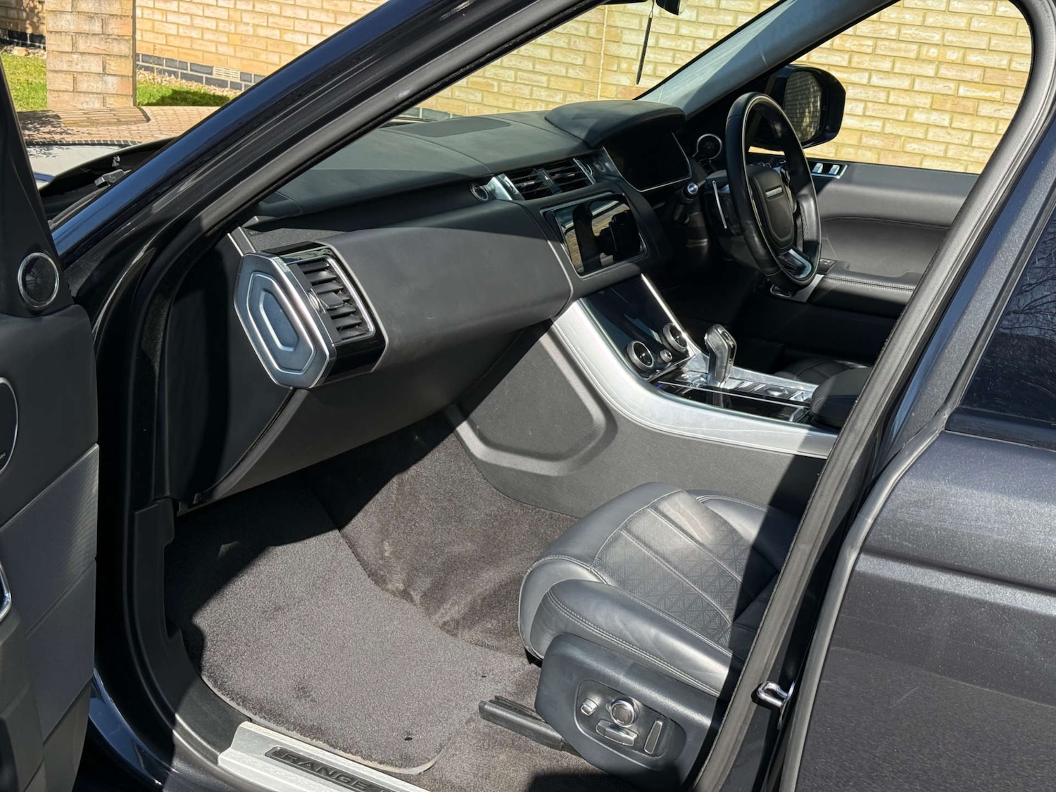 Used Land Rover Range Rover Sport 2019 for sale - 78055121: Photo 24