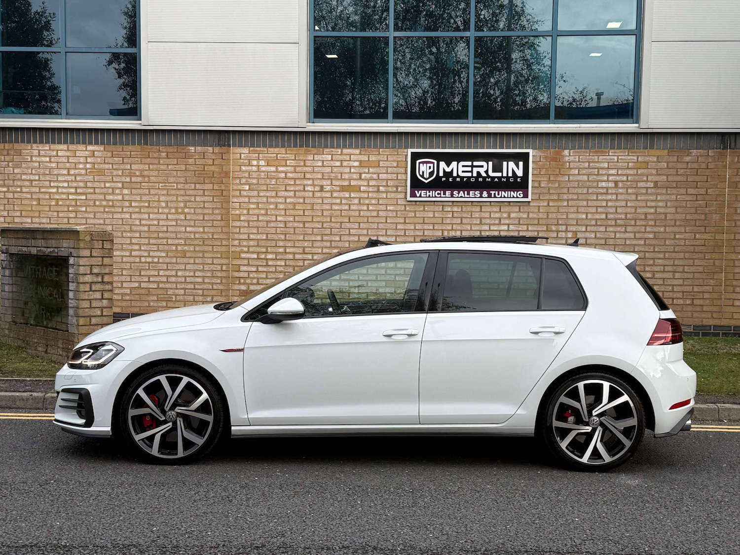 Used Volkswagen Golf 2020 for sale - 76465939: Photo 14