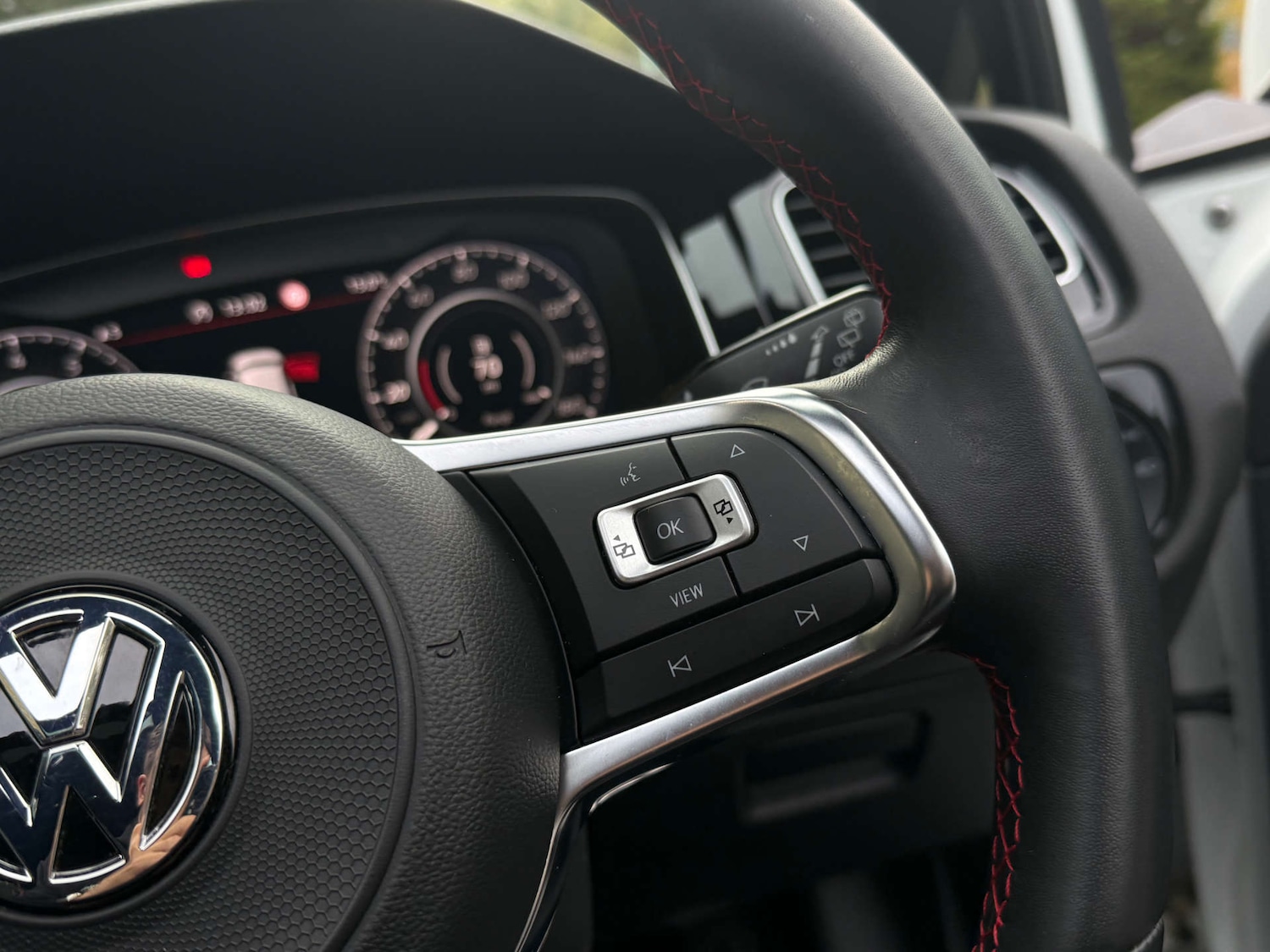 Used Volkswagen Golf 2020 for sale - 76465939: Photo 32