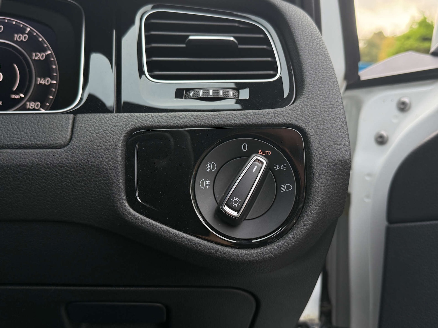 Used Volkswagen Golf 2020 for sale - 76465939: Photo 35