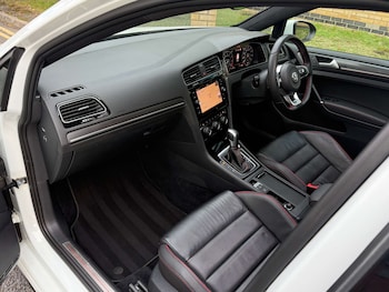 Used Volkswagen Golf 2020 for sale - 76465939: Photo