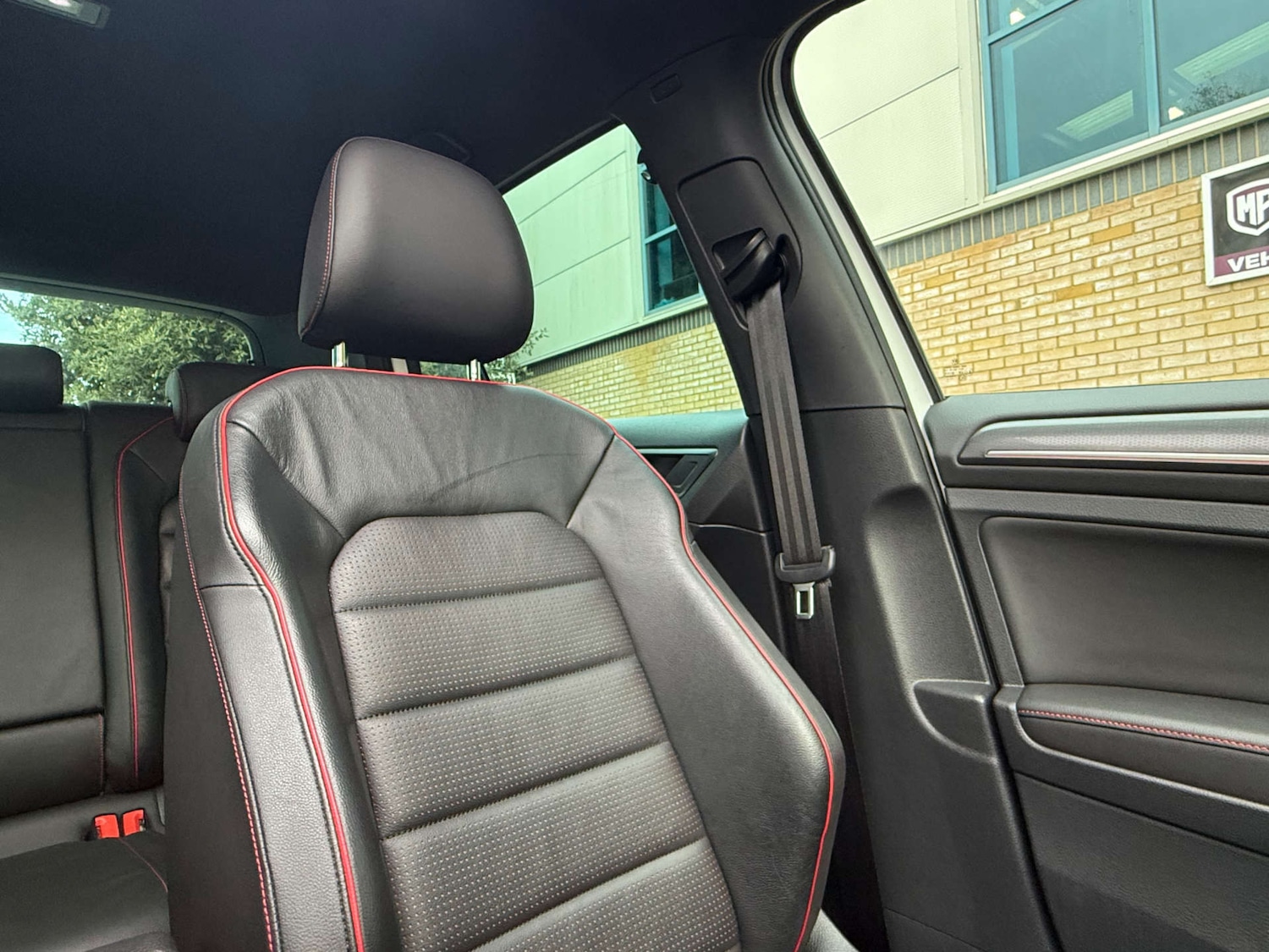 Used Volkswagen Golf 2020 for sale - 76465939: Photo 40