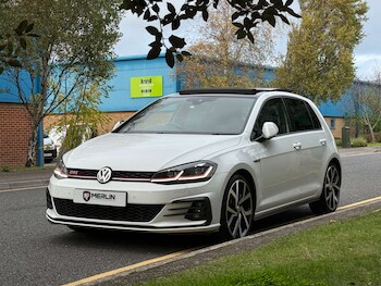 Used Volkswagen Golf 2020 for sale - 76465939: Photo