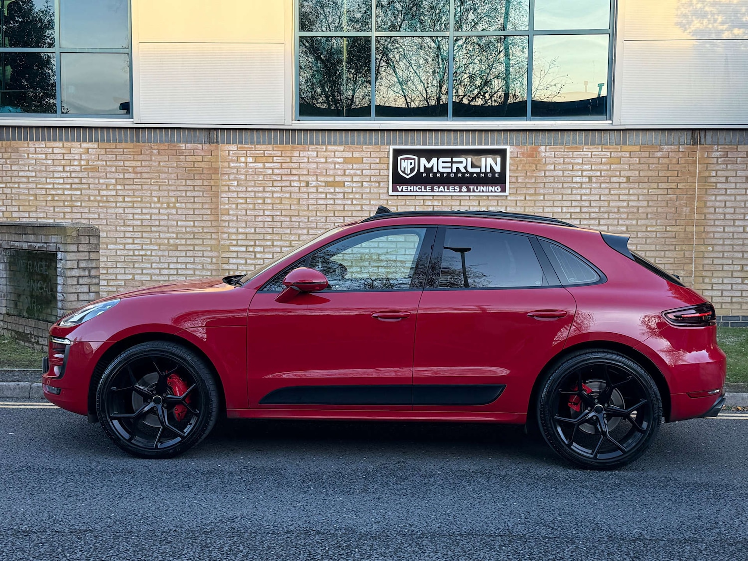 Used Porsche Macan 2016 for sale - 76758475: Photo 21