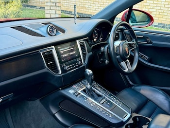 Used Porsche Macan 2016 for sale - 76758475: Photo