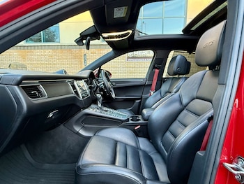 Used Porsche Macan 2016 for sale - 76758475: Photo