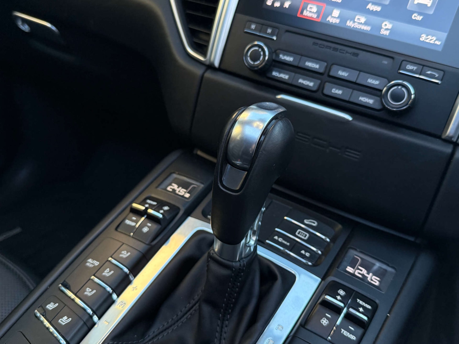 Used Porsche Macan 2016 for sale - 76758475: Photo 56