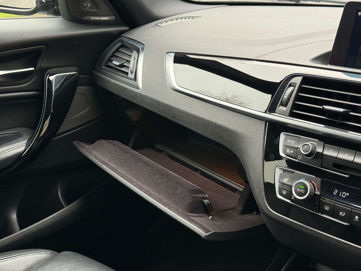 Used BMW 1 Series 2018 for sale - 77805489: Photo 43