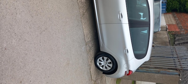 Used Peugeot 208 2015 for sale - 67320179: Photo 14
