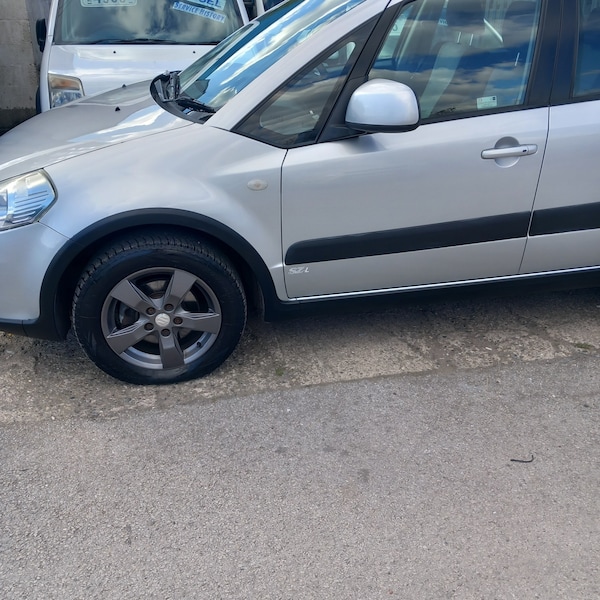Used Suzuki SX4 2011 for sale - 72252213: Photo 4