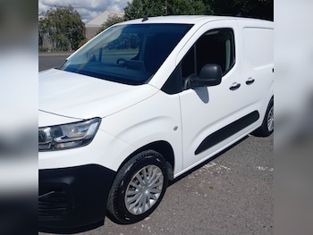Used Citroen Berlingo 2020 for sale - 75314229: Photo