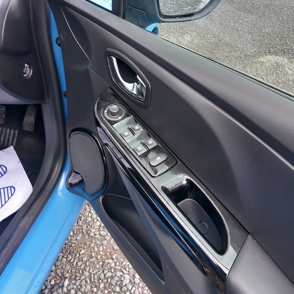 Used Renault Clio 2013 for sale - 76320483: Photo 15