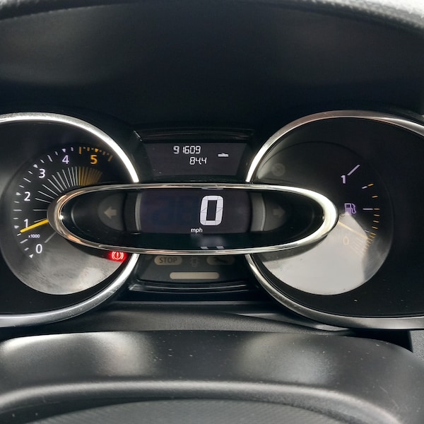 Used Renault Clio 2013 for sale - 76320483: Photo 19