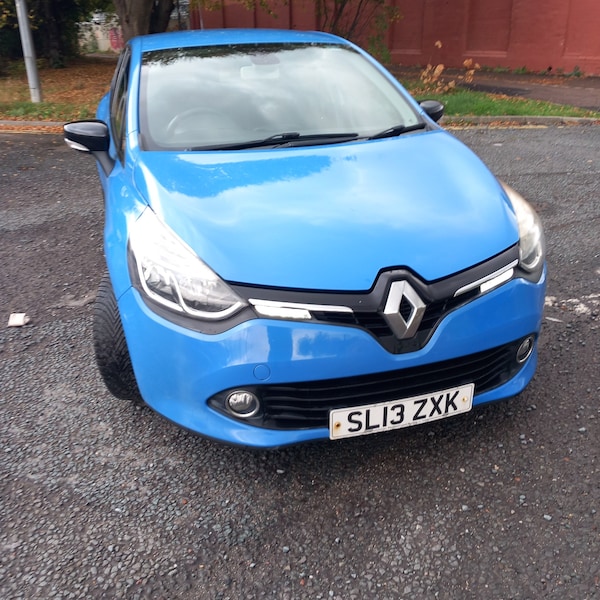 Used Renault Clio 2013 for sale - 76320483: Photo 2