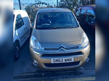 2013 (62) - 1.6 HDi 90 VTR 5dr