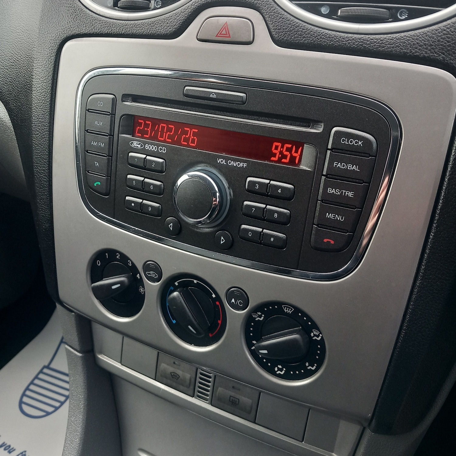 Used Ford Focus 2010 for sale - 77649878: Photo 11