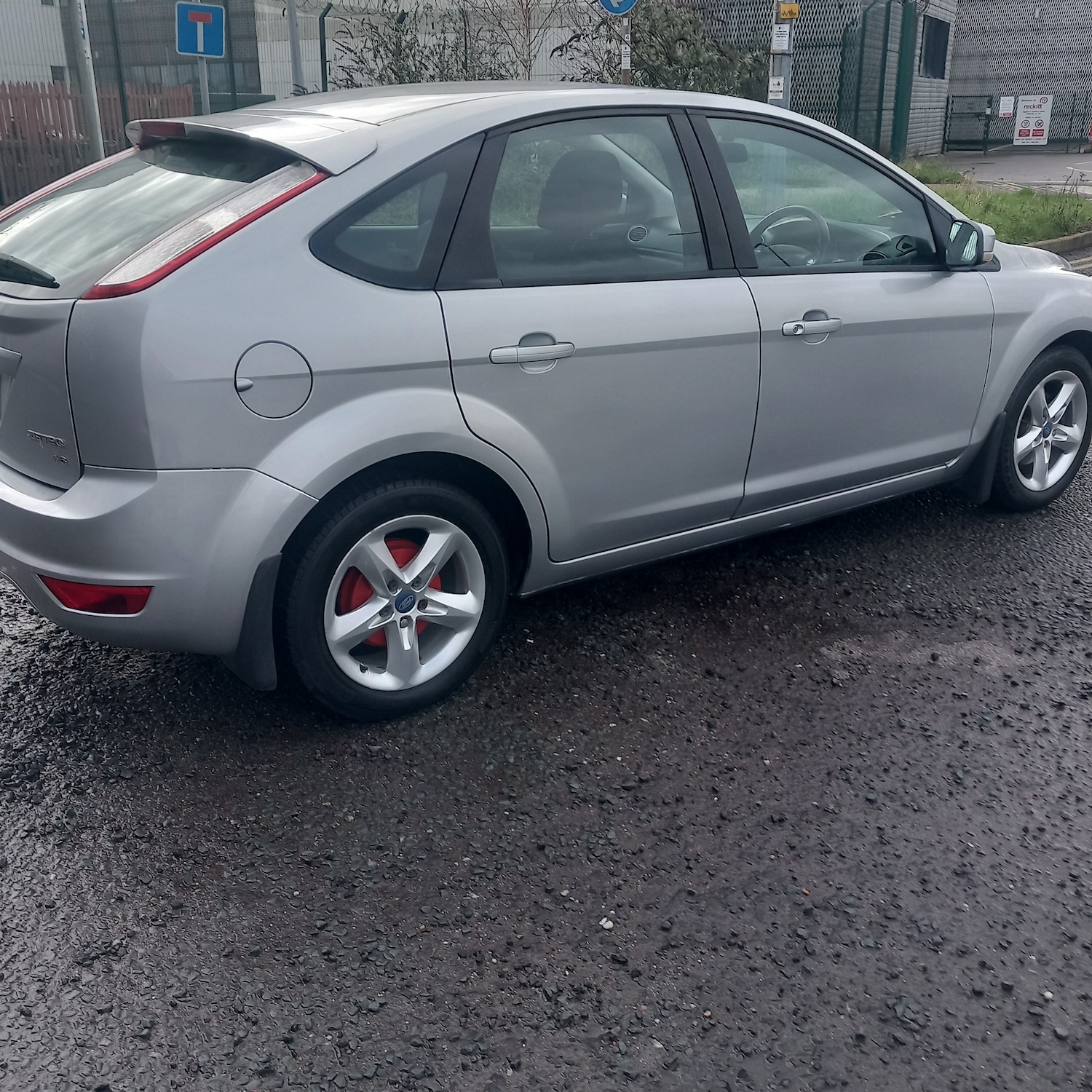 Used Ford Focus 2010 for sale - 77649878: Photo 9