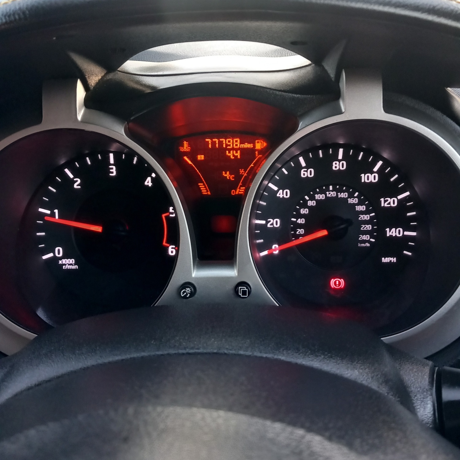 Used Nissan Juke 2015 for sale - 76796233: Photo 28