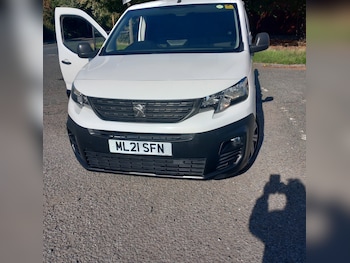 Used Peugeot Partner 2021 for sale - 76115571: Photo 2