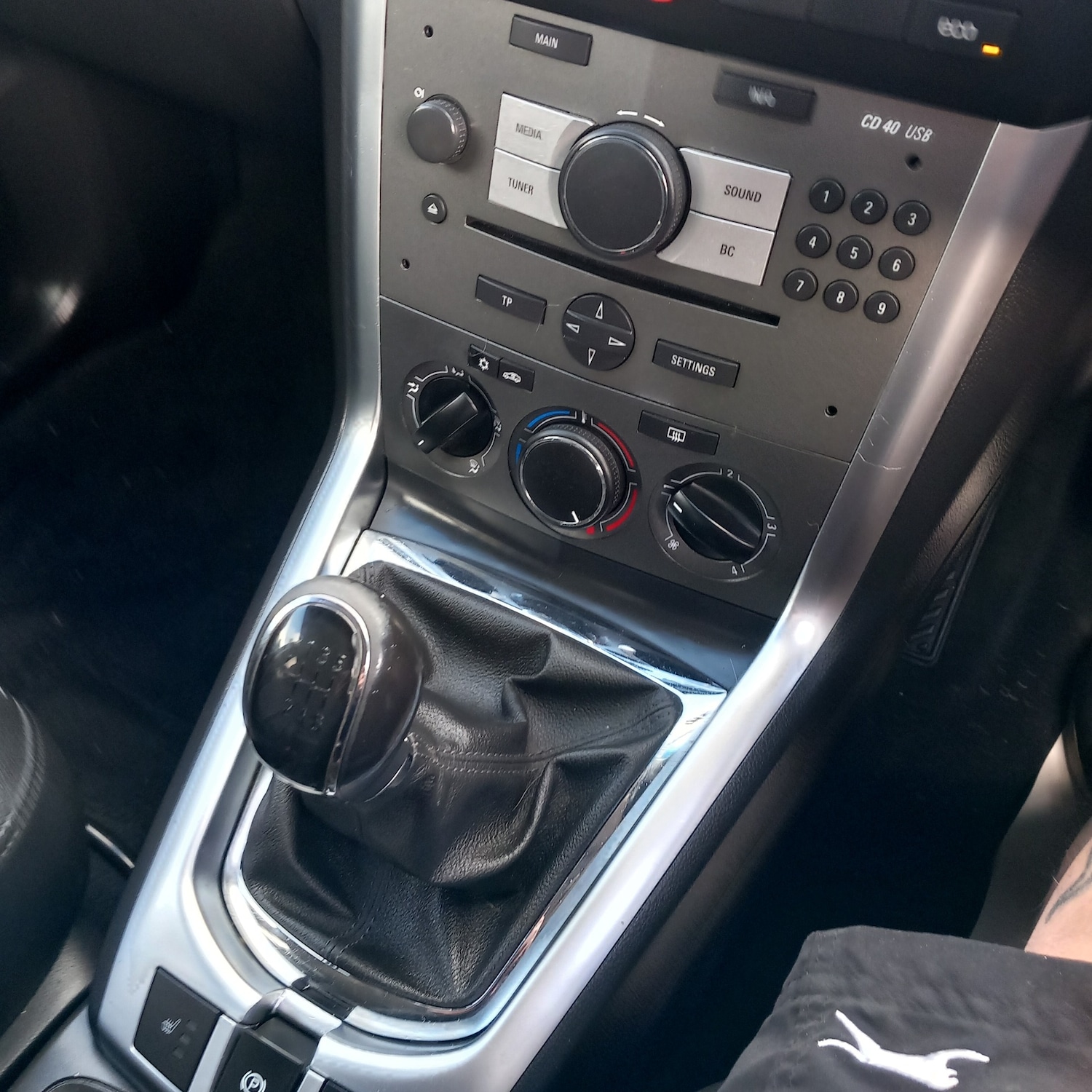 Used Vauxhall Antara 2015 for sale - 78027515: Photo 16