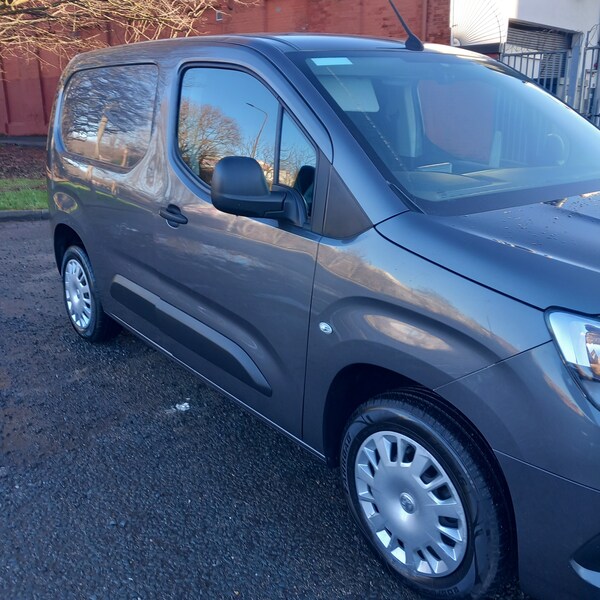 Used Vauxhall Combo 2019 for sale - 73567233: Photo 3