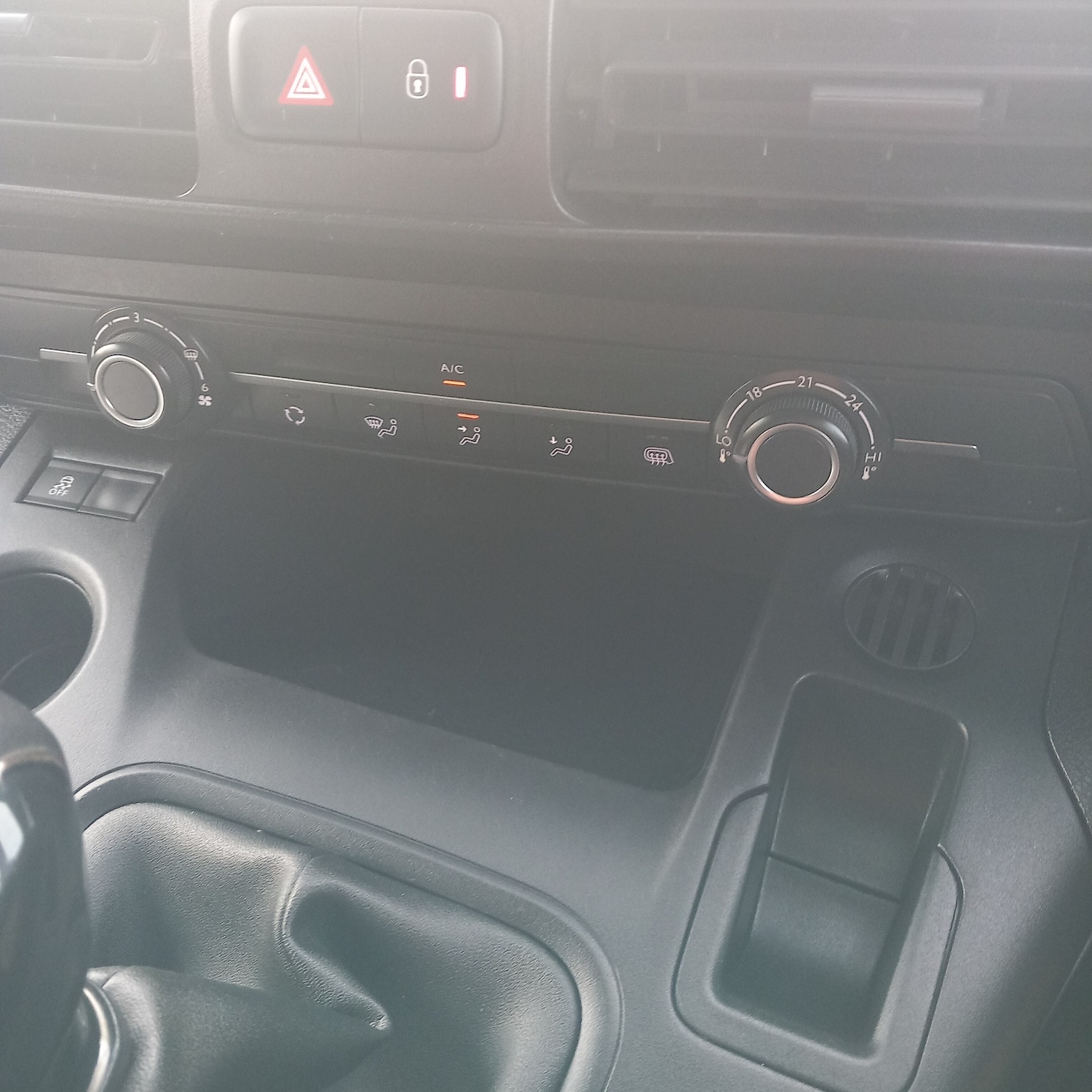 Used Vauxhall Combo 2019 for sale - 76673139: Photo 15