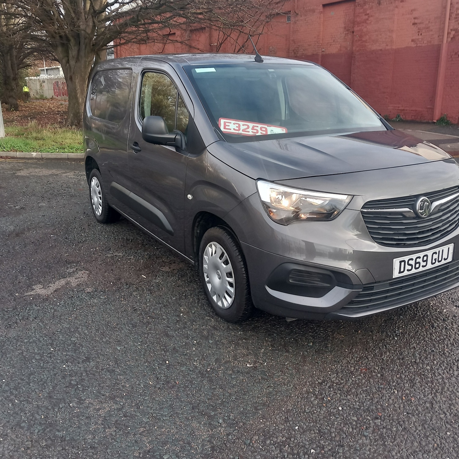 Used Vauxhall Combo 2019 for sale - 76673139: Photo 3