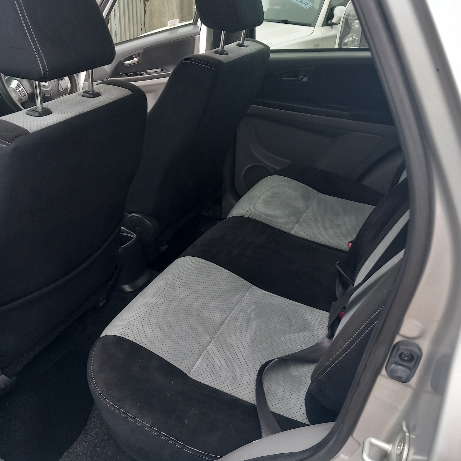 Used Suzuki SX4 2011 for sale - 76288984: Photo 10