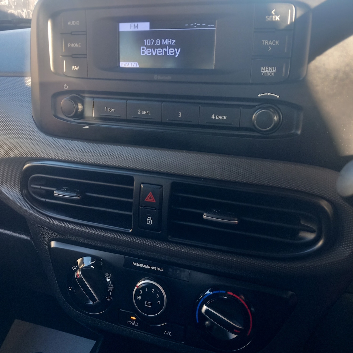 Used Hyundai i10 2022 for sale - 76564989: Photo 20