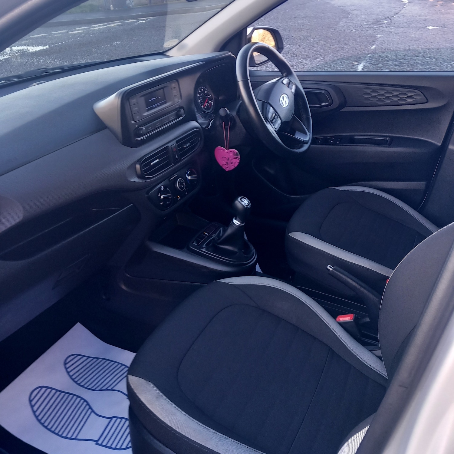 Used Hyundai i10 2022 for sale - 76564989: Photo 22