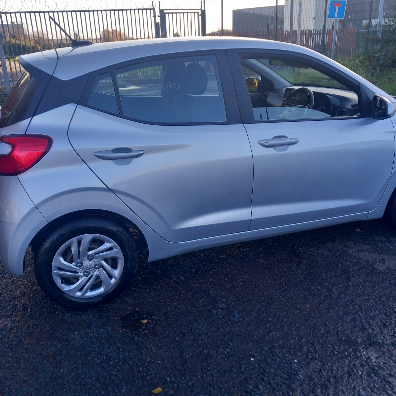 Used Hyundai i10 2022 for sale - 76564989: Photo 7