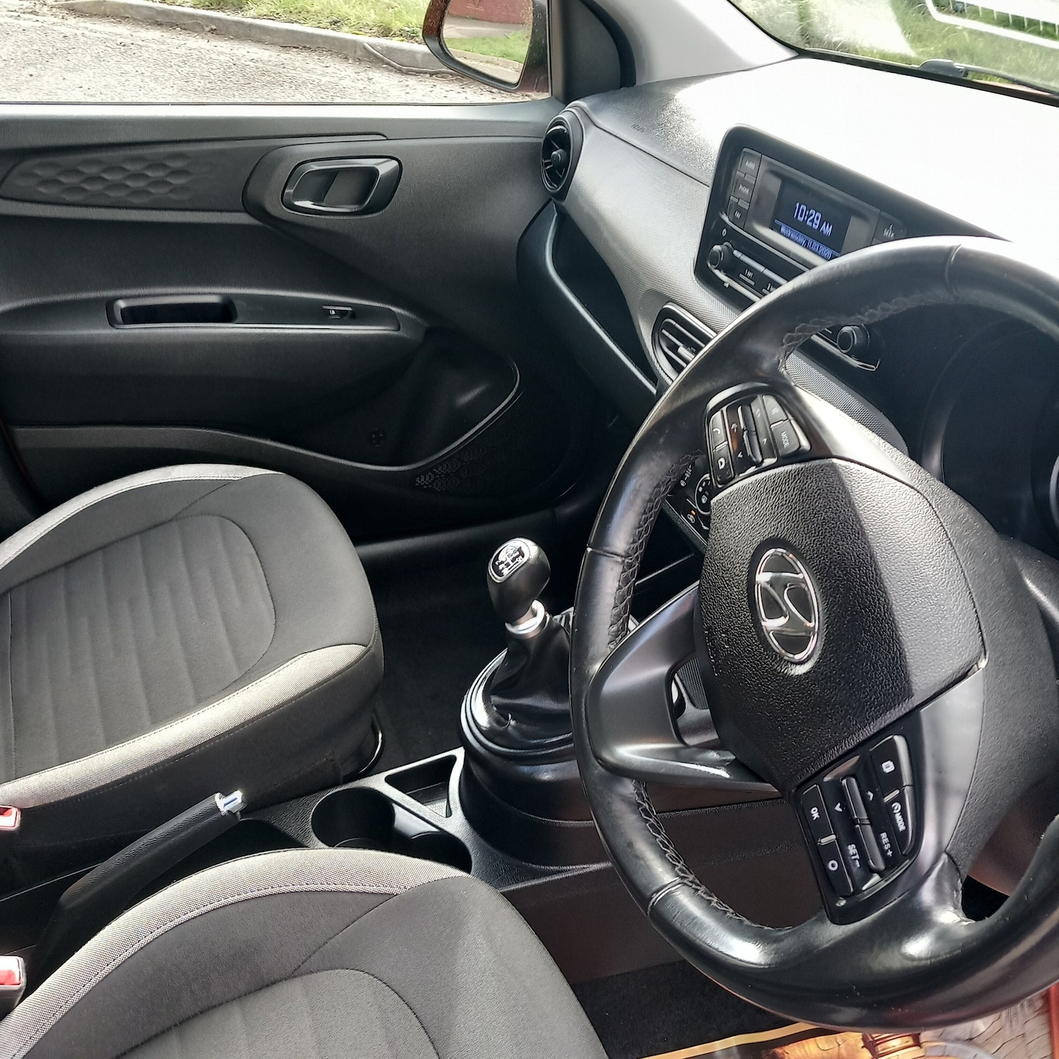 Used Hyundai i10 2022 for sale - 77829985: Photo 17