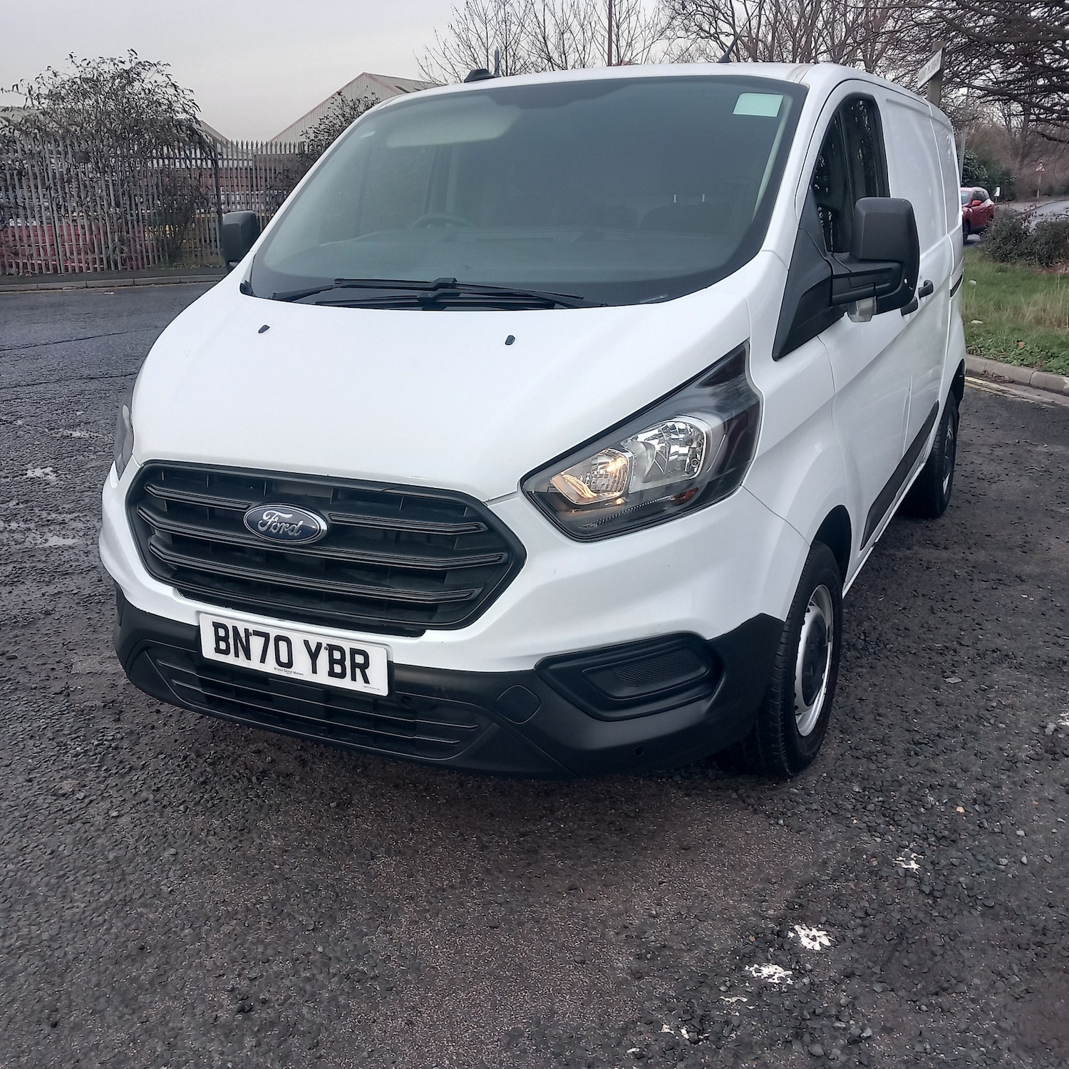 Used Ford Transit Custom 2020 for sale - 77136924: Photo 2