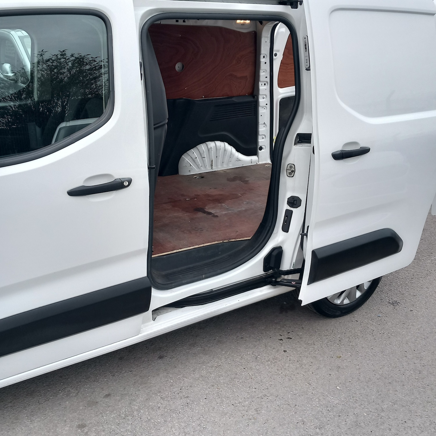 Used Peugeot Partner 2020 for sale - 78131747: Photo 7