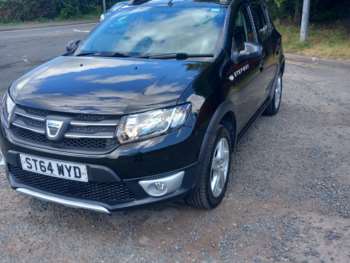 Used Dacia Sandero Stepway 2015 for sale - 74830451: Photo