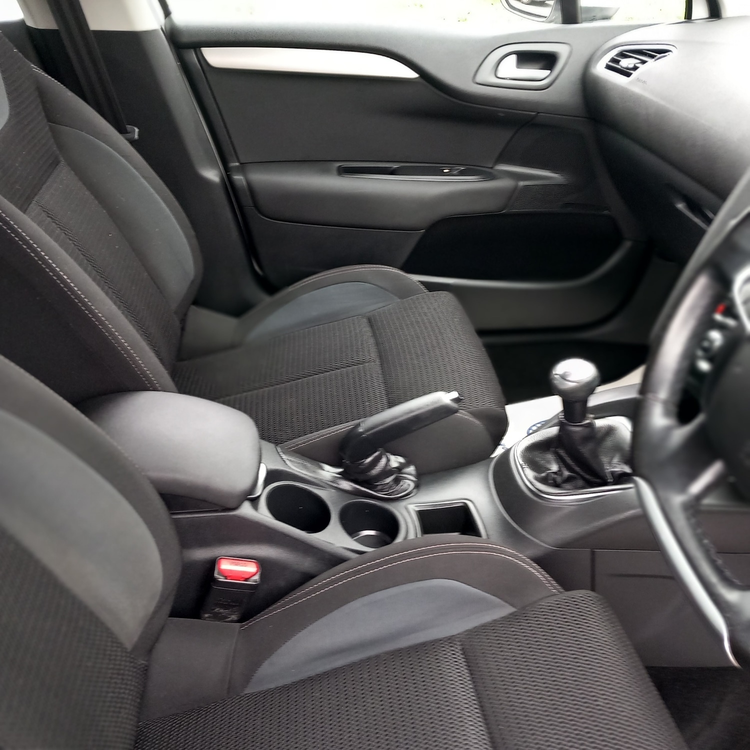 Used Citroen C4 2017 for sale - 78092768: Photo 17