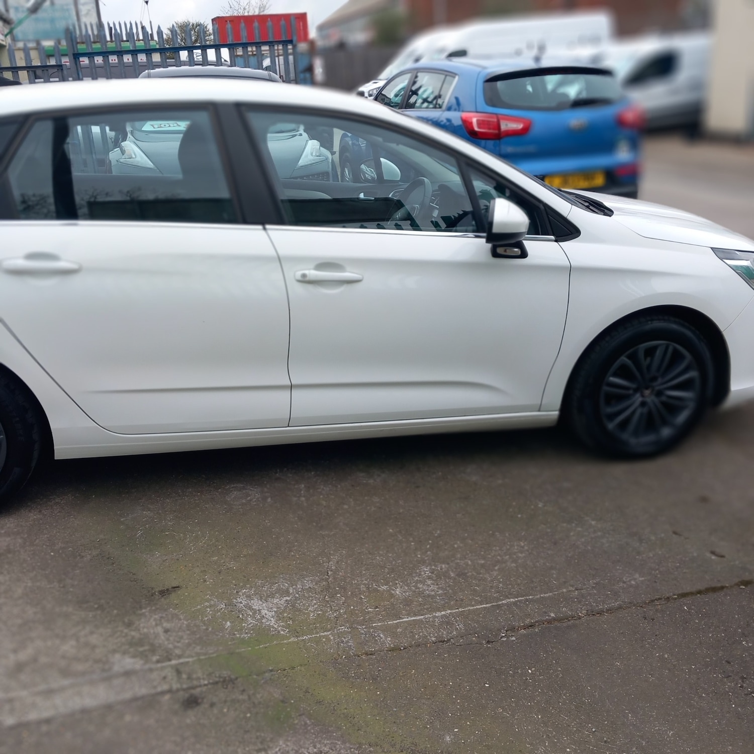 Used Citroen C4 2017 for sale - 78092768: Photo 6
