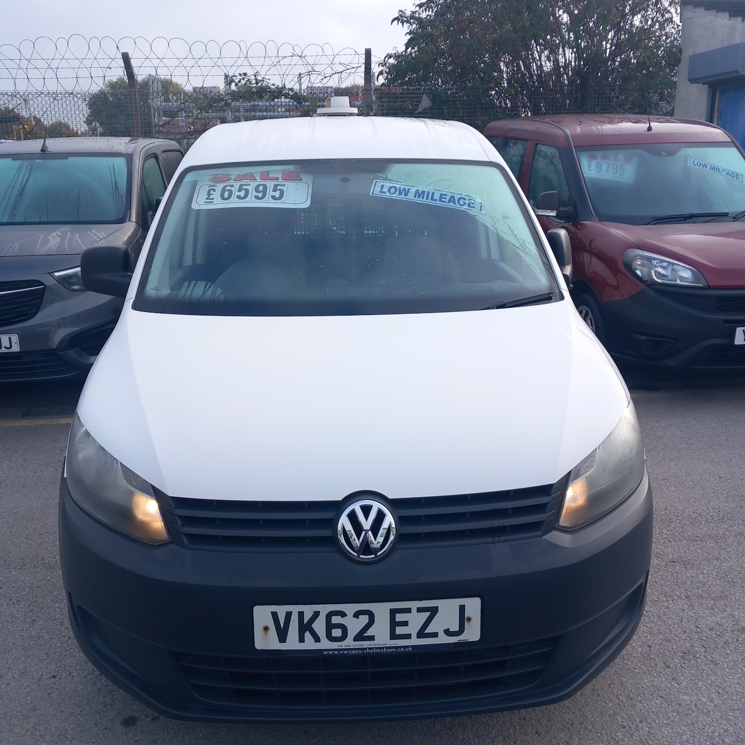 Used Volkswagen Caddy 2012 for sale - 76242799: Photo 1