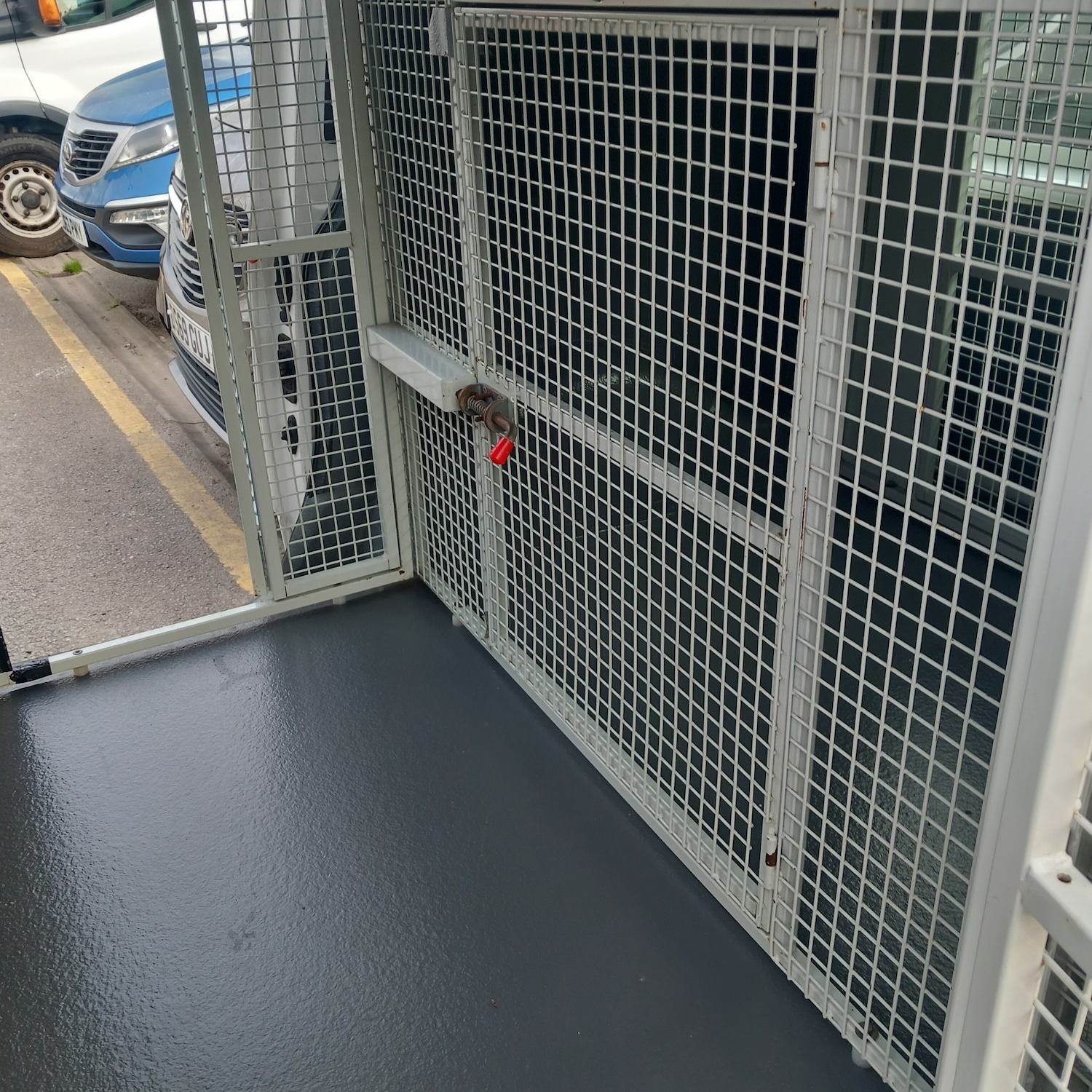 Used Volkswagen Caddy 2012 for sale - 76242799: Photo 12