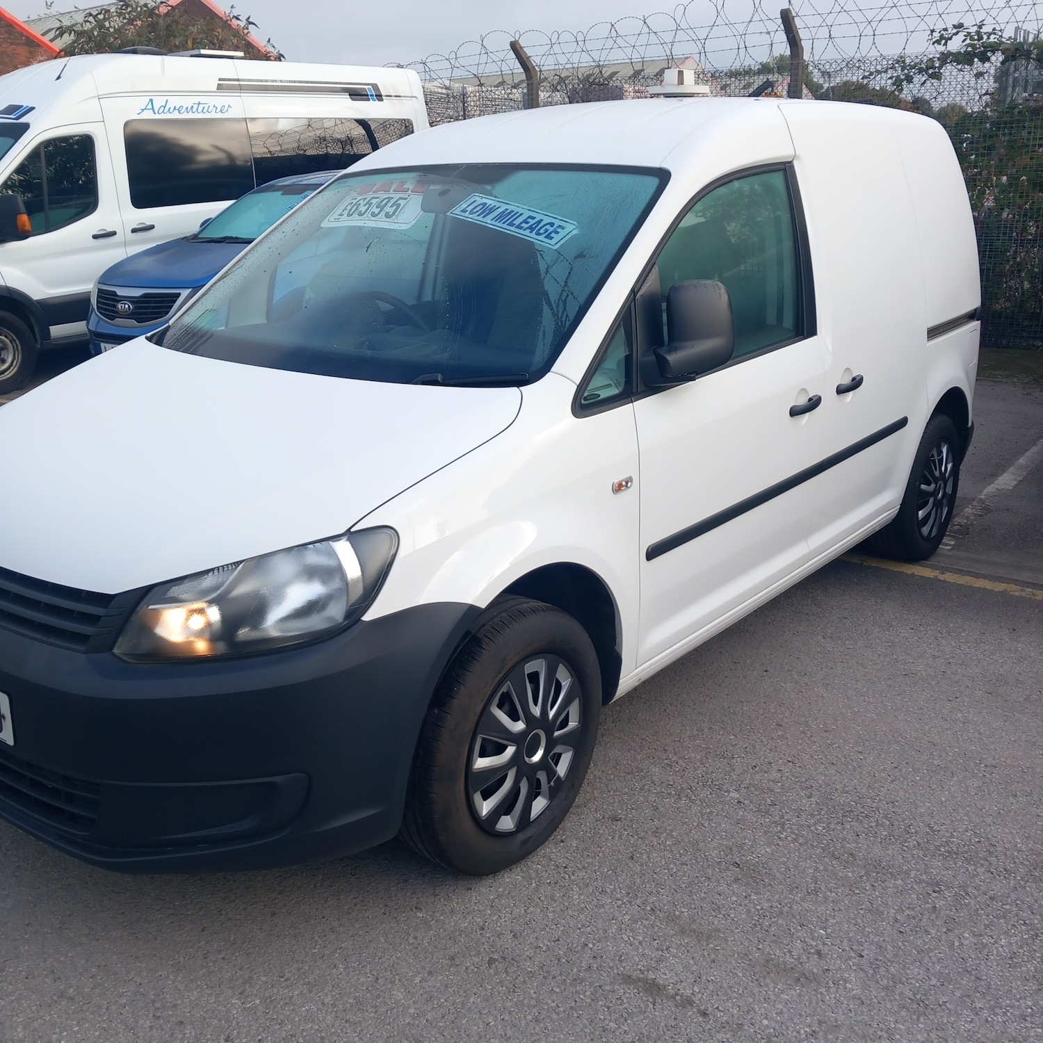 Used Volkswagen Caddy 2012 for sale - 76242799: Photo 3