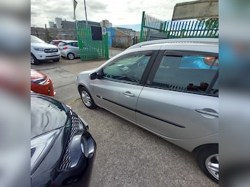 Used Renault Clio 2009 for sale - 79593667: Photo