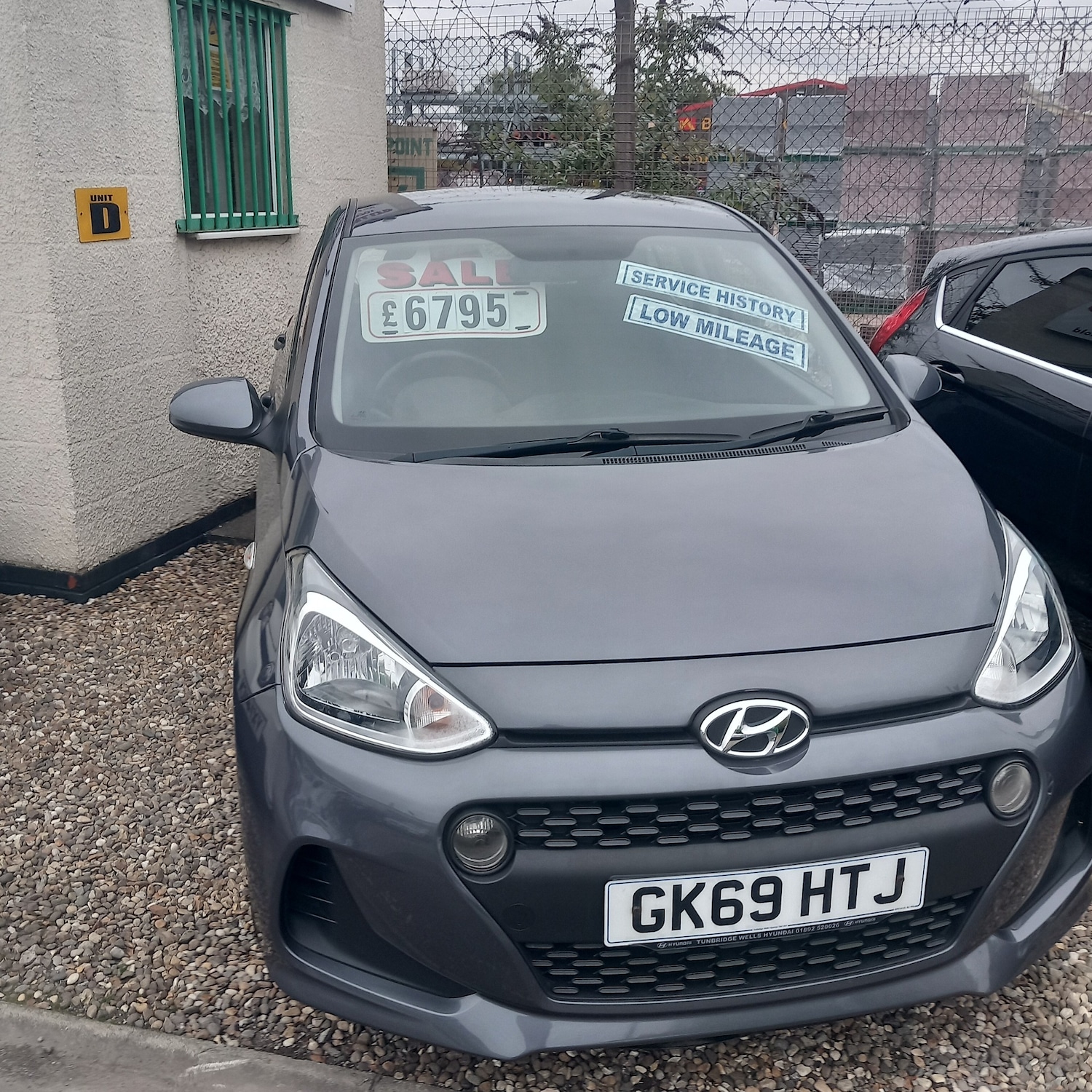 Used Hyundai i10 2019 for sale - 76289175: Photo 2