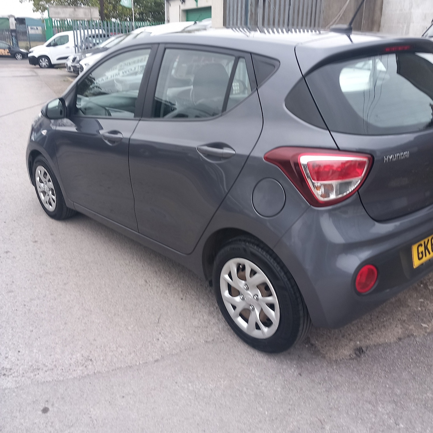 Used Hyundai i10 2019 for sale - 76289175: Photo 7
